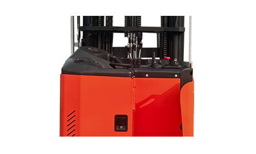 Electric seated reach truck CQD15X-45