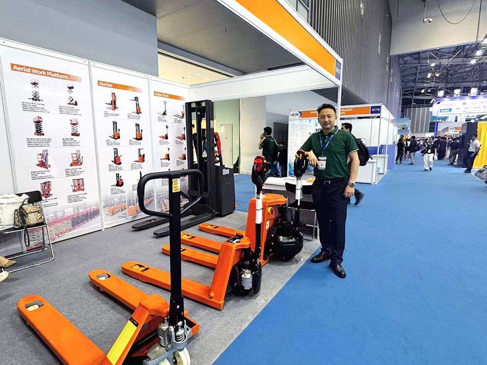 The 2026 Vietnam International Logistics Exhibition was a complete success! Work together with CHINLIFT to drive logistics innovation!